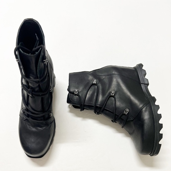 Sorel Womens Black Joan of Arctic III Wedge Lace Up Leather Boots Size 9.5 - Picture 2 of 9